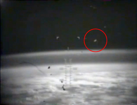 Nasaの宇宙カメラを通過する無数のufoらしき物体映像 Uma Ufo 未確認生物 未確認飛行物体 道場 学問 研究 まにあ道 趣味と遊びを極めるサイト