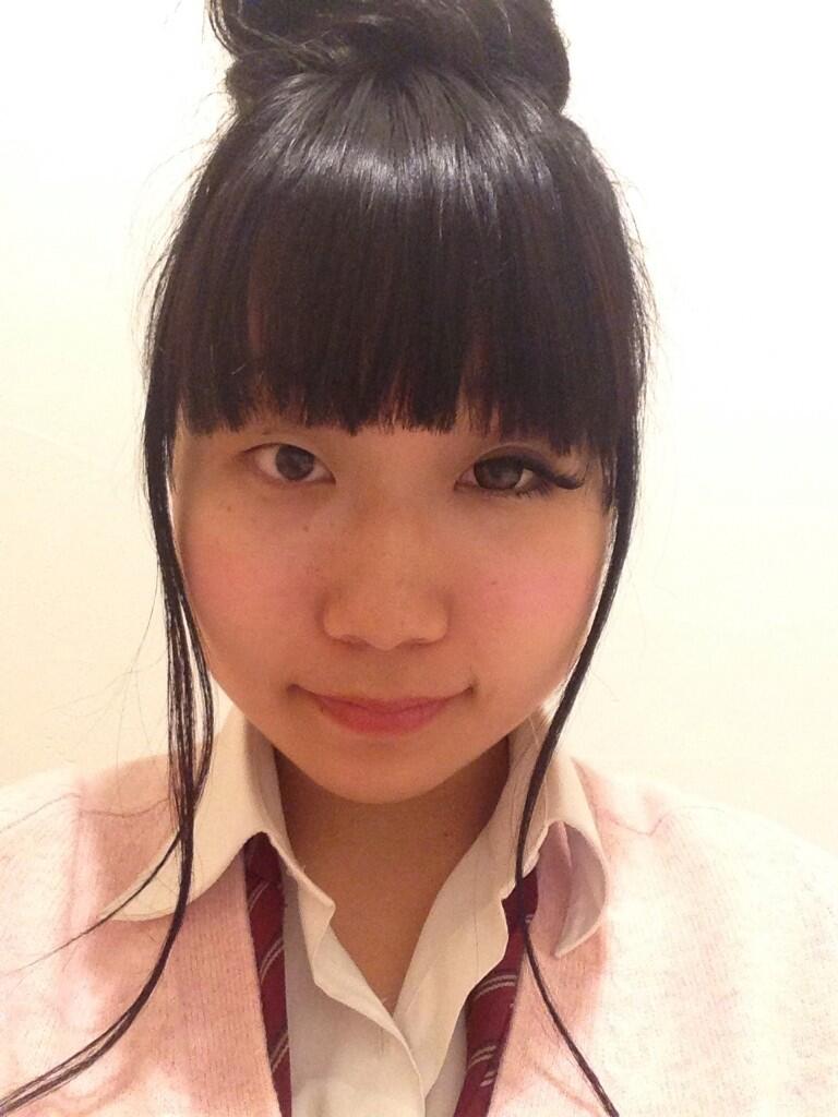 話題の半顔メイク女子画像 あいのりブロガー桃さんなどの衝撃半顔メイク写真 ビビビ 衝撃走る 画像 動画道場 エンターテイメント まにあ道 趣味と遊びを極めるサイト